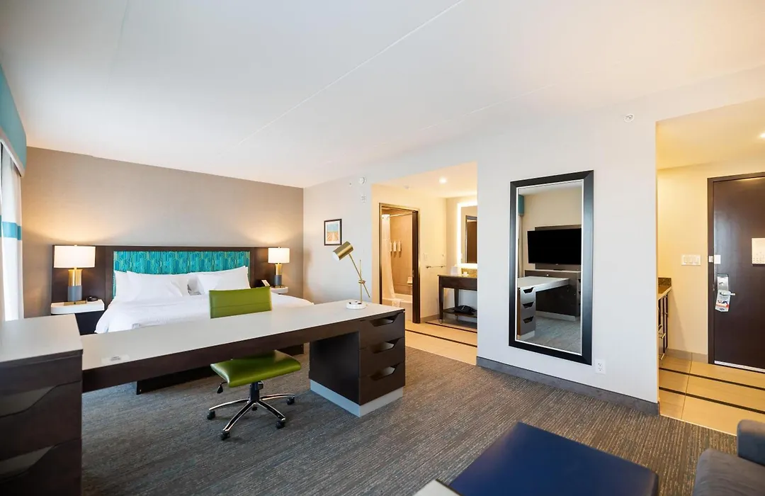 Hampton Inn By Hilton Winnipeg-1